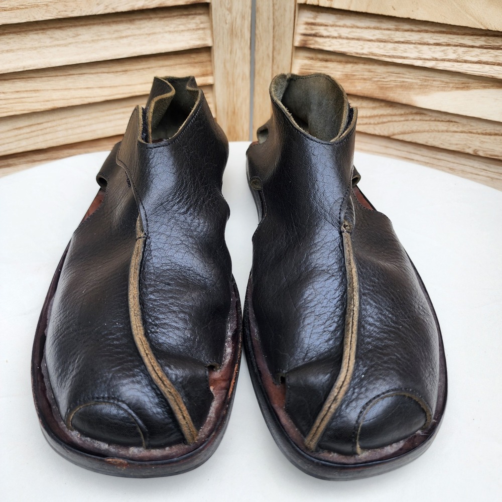 Cydwoq EU 44 US 10.5 Black Leather Fisherman Sandals Handmade USA Minimalist
